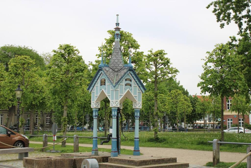 Hollaender Flair Friedrichstadt Εξωτερικό φωτογραφία